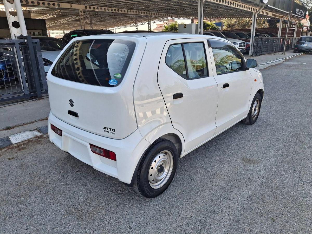 2021 Suzuki Alto 6