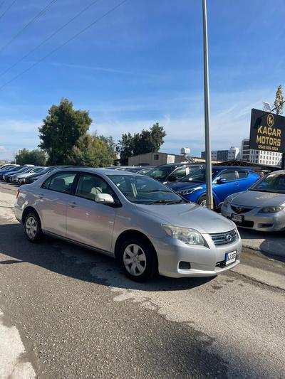 Toyota Corolla Axio — 4