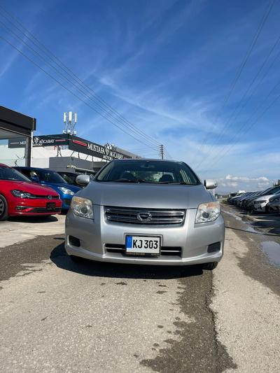 Toyota Corolla Axio — 9