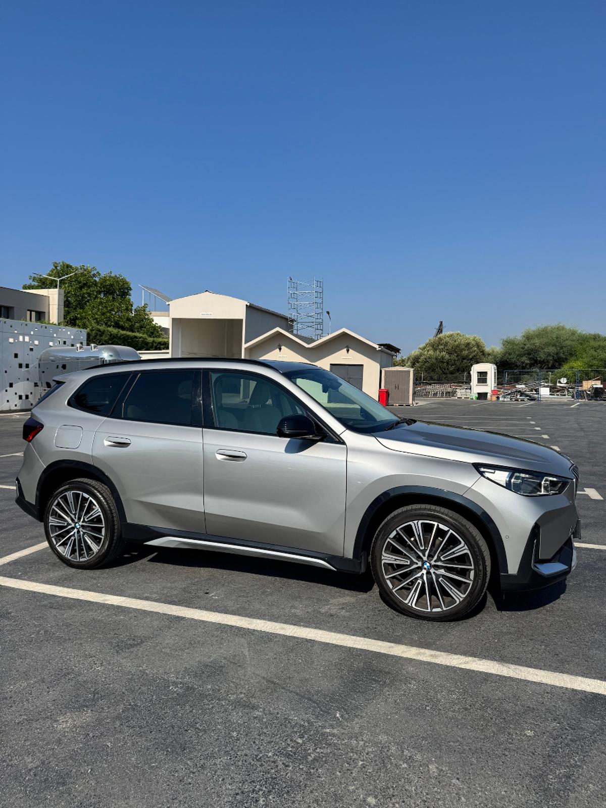 2023 BMW X1 3
