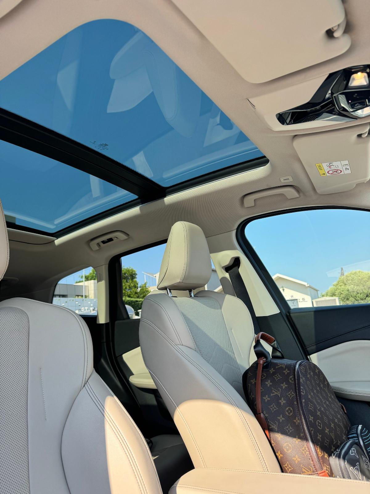 2023 BMW X1 9