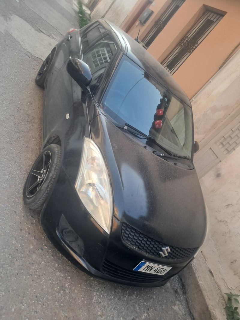 Suzuki Swift — 2