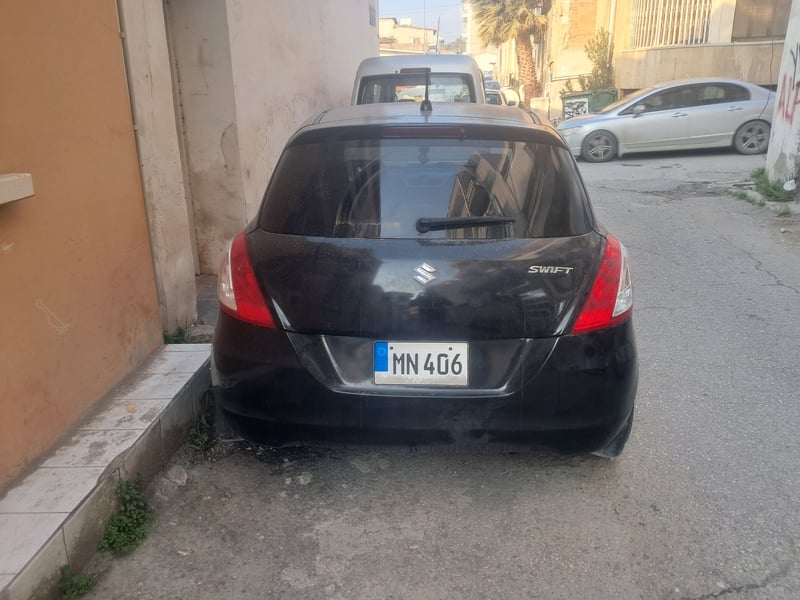 Suzuki Swift — 4