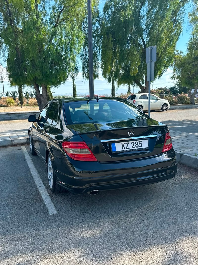 Mercedes-Benz C 180 — 3