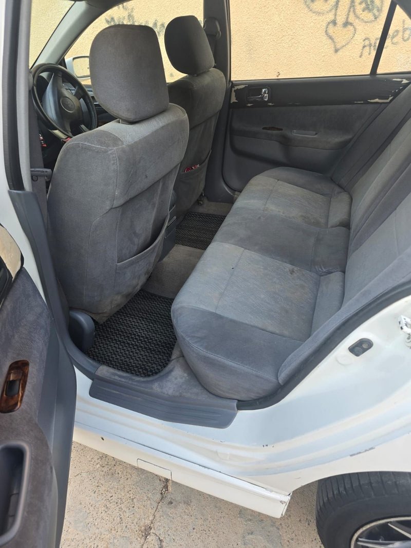 Mitsubishi Lancer — 8