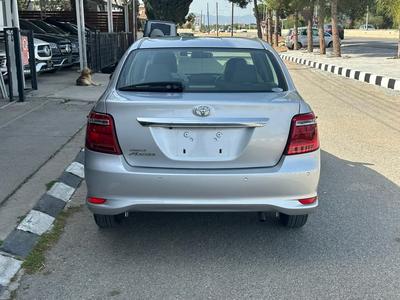 Toyota Corolla Axio — 5