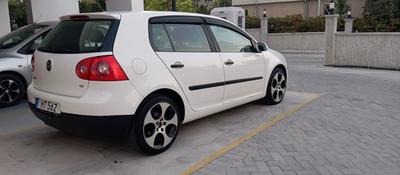 Volkswagen Golf — 2