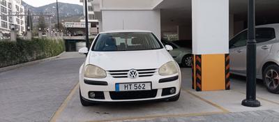 Volkswagen Golf — 4