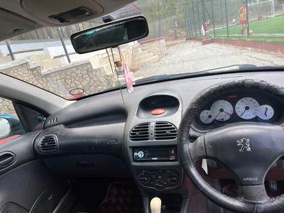 Peugeot 206 — 6
