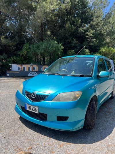 Mazda Demio — 3