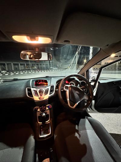 Ford Fiesta — 5