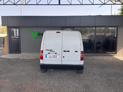 Ford Transit Connect — 3