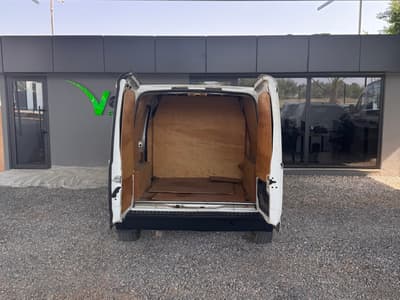 Ford Transit Connect — 8