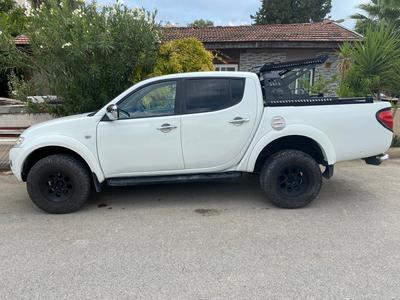 Mitsubishi L200 — 3