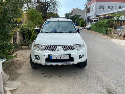 Mitsubishi L200 — 1