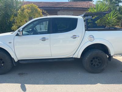 Mitsubishi L200 — 6