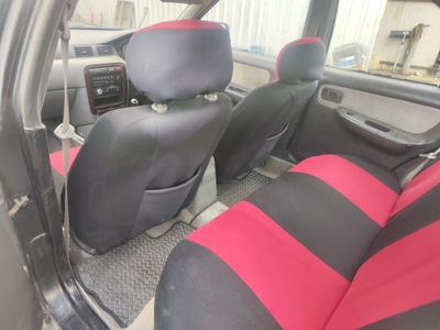 Nissan Sunny — 3