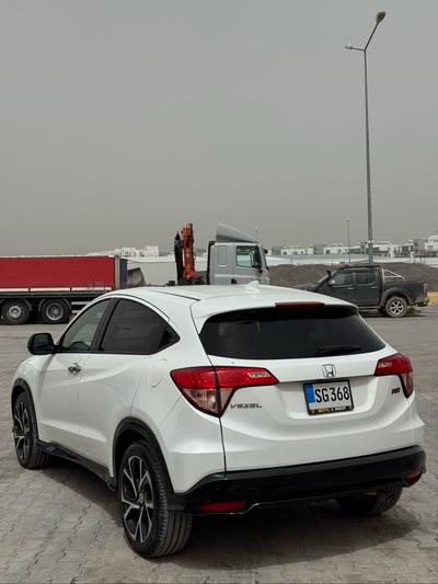 Honda Vezel — 4