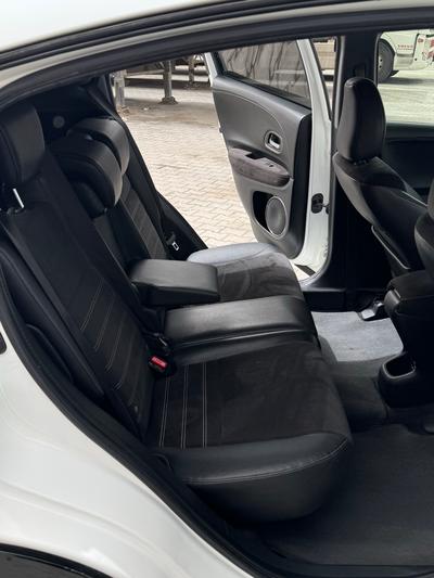 Honda Vezel — 9