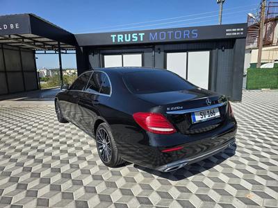 Mercedes-Benz E 220d — 3