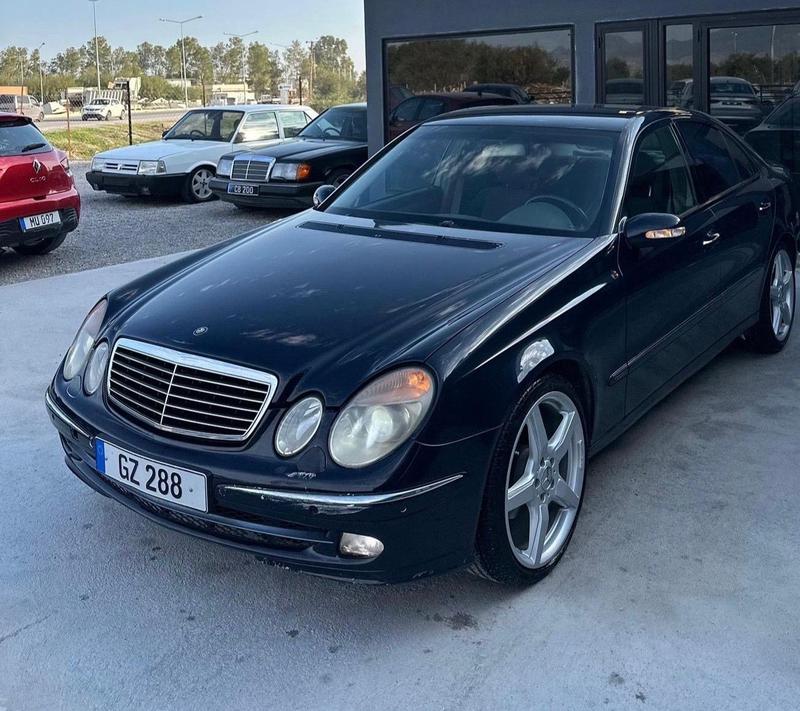 Mercedes-Benz E 270 — 1/6