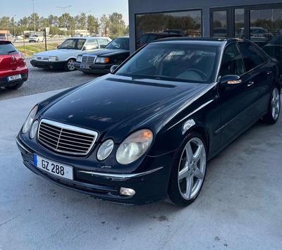 2002 Mercedes-Benz E 270