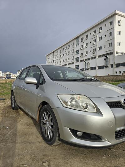 Toyota Auris — 3