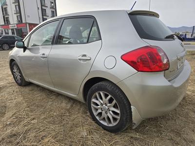 Toyota Auris — 5