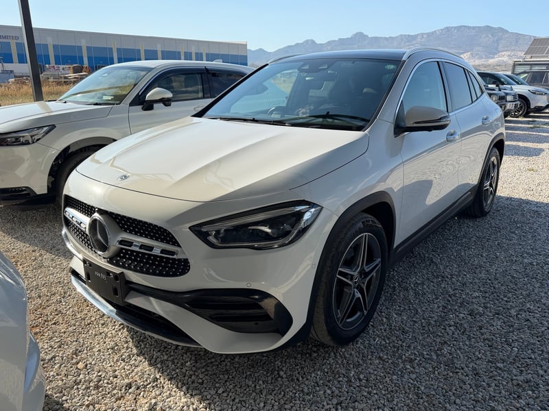 Mercedes-Benz GLA 200d — 2