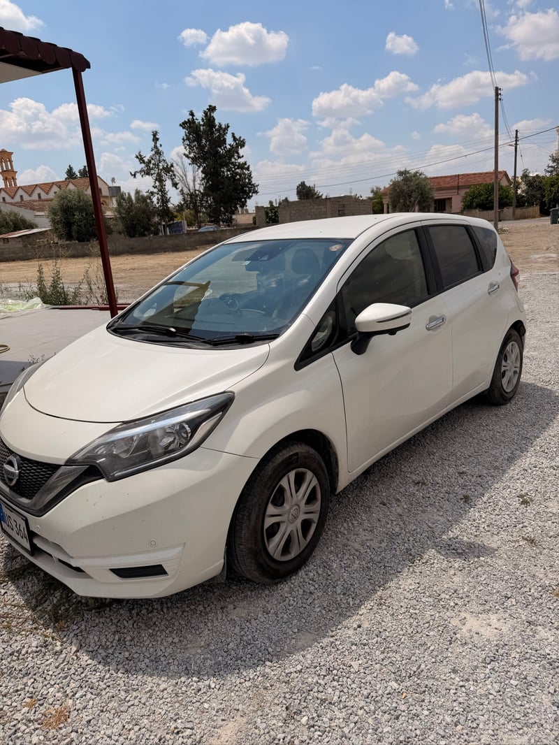 Nissan Note — 5