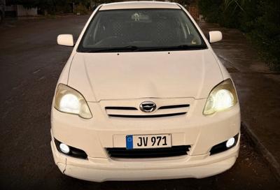 Toyota Runx — 1