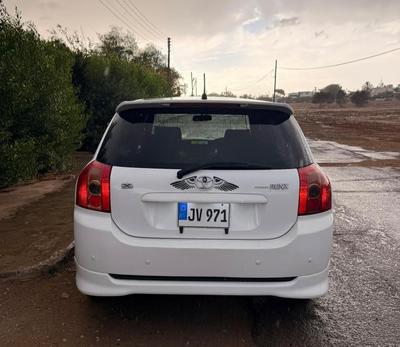 Toyota Runx — 2