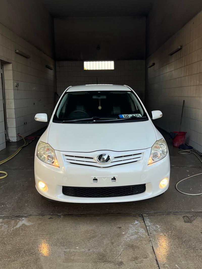 Toyota Auris — 1/10