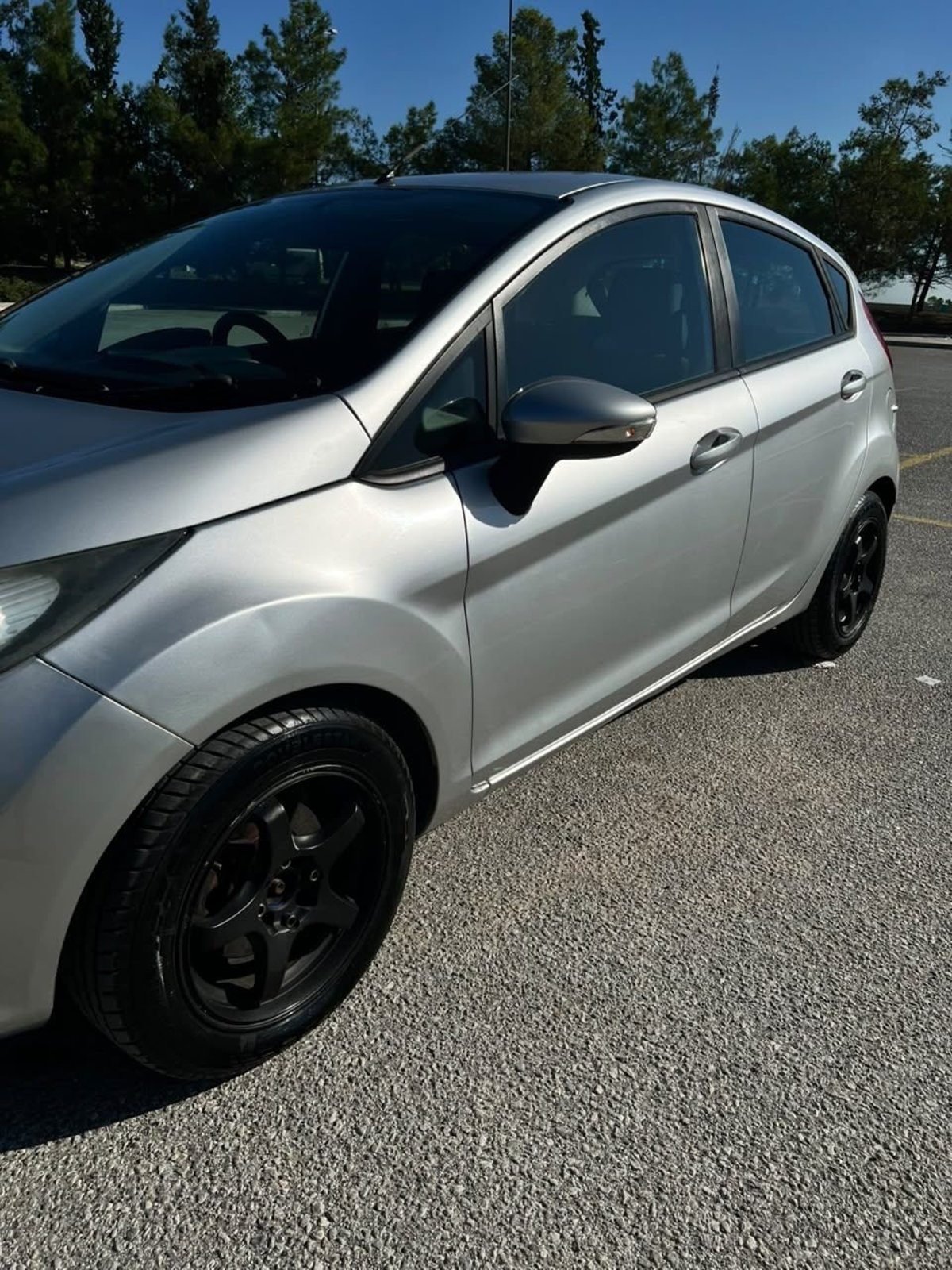 2012 Ford Fiesta 6