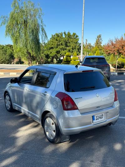 Suzuki Swift — 5