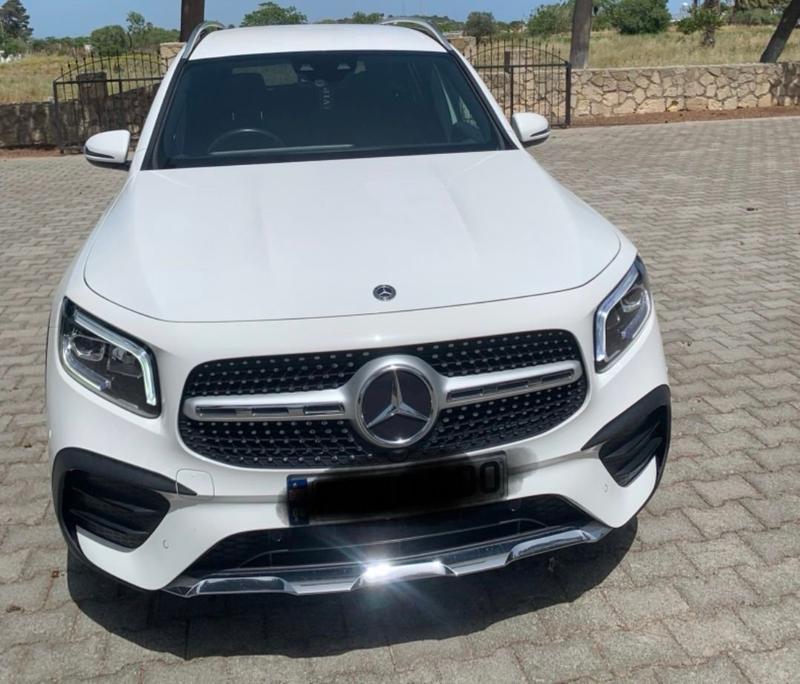 Mercedes-Benz GLB 220d — 1/10