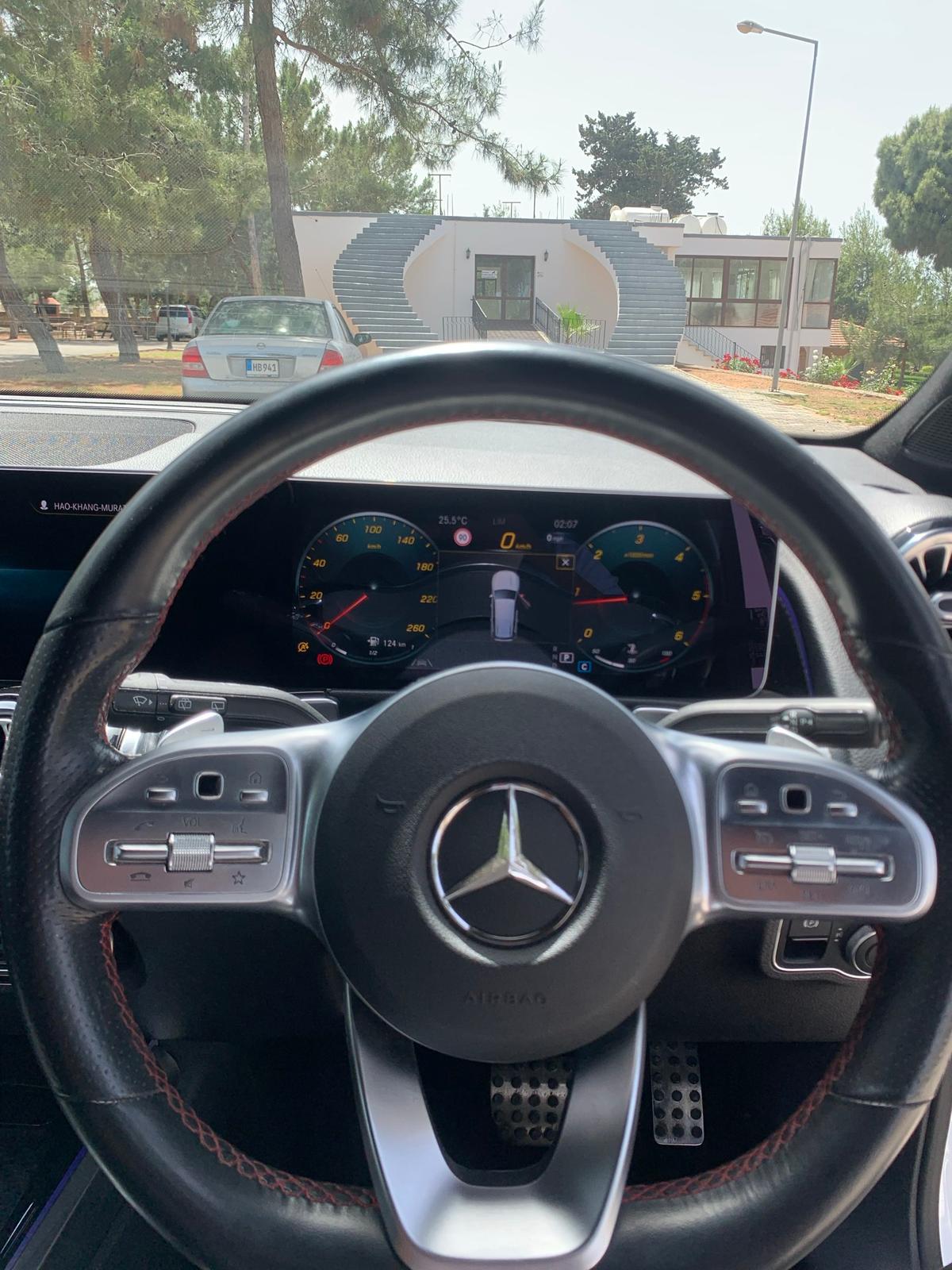 2021 Mercedes-Benz GLB 220d 5