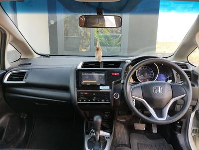 Honda Fit — 7