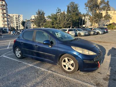 Peugeot 207 — 1