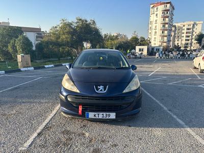 Peugeot 207 — 3