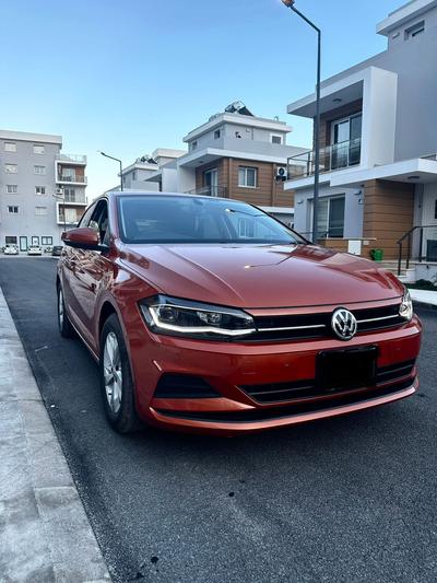 Volkswagen Polo — 3