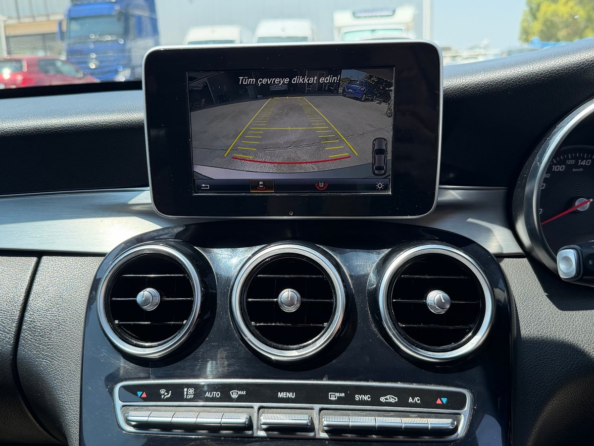 2015 Mercedes-Benz C 180 4