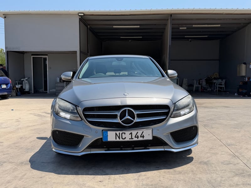 Mercedes-Benz C 180 — 6