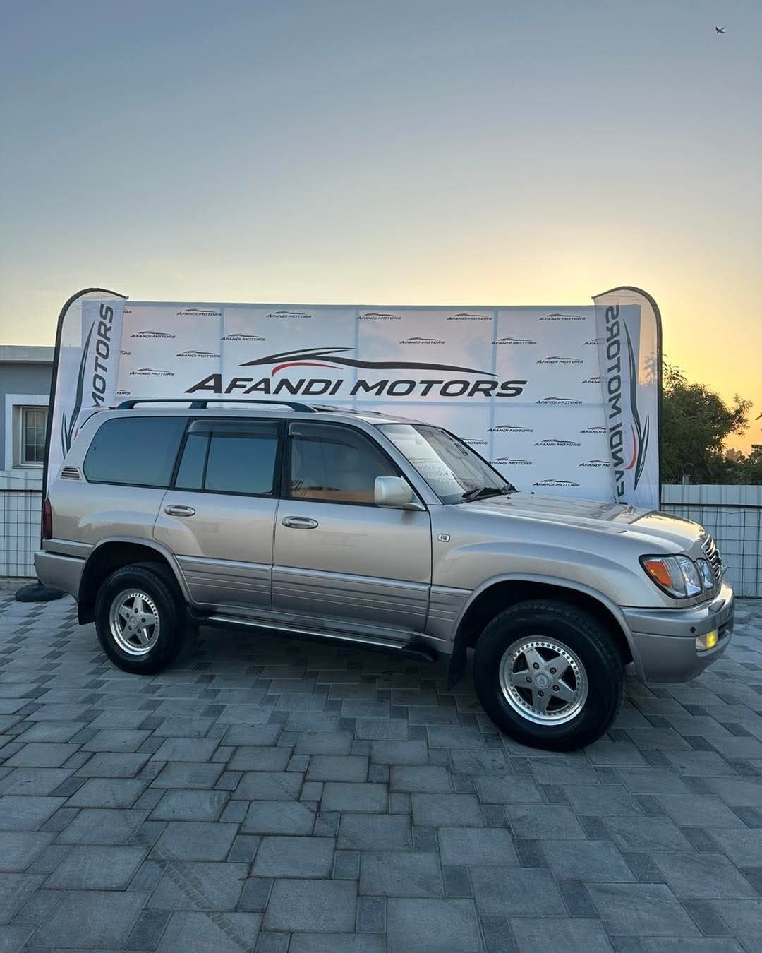Toyota Land Cruiser 2000 Satılık İkinci El - Thumbnail 2