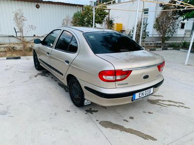 Renault Megane — 2