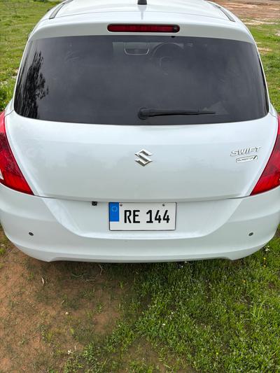 Suzuki Swift — 4