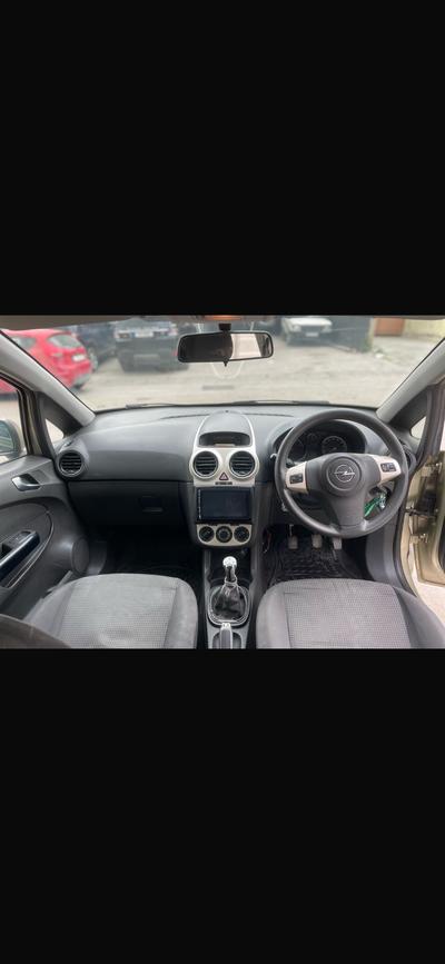 Opel Corsa — 6