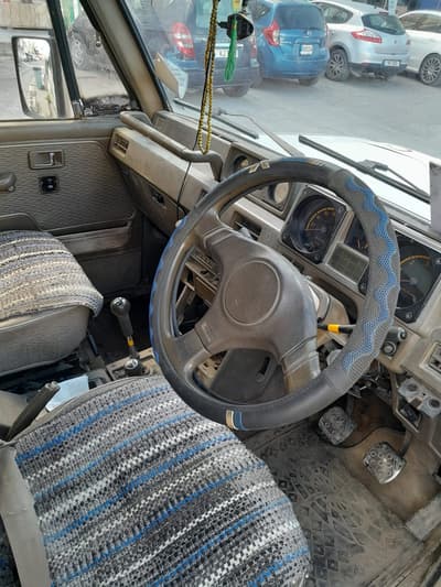 Mitsubishi Pajero — 2