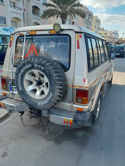 Mitsubishi Pajero — 3
