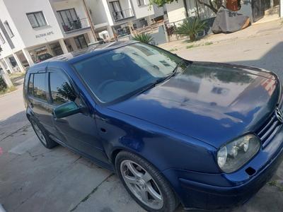 Volkswagen Golf — 4